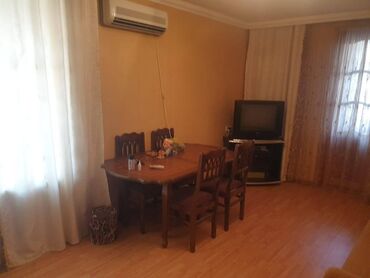 Uzunmüddətli kirayə mənzillər: Yasamal rayonu,Elmlər akademiyası,BDU-nun yaxınlığı, 53 nomreli -da lalafo.az — 2 Uzunmüddətli kirayə mənzillər: Yasamal rayonu,Elmlər akademiyası,BDU-nun yaxınlığı, 53 nomreli — 2