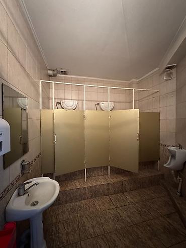 Аренда ресторанов и кафе: СДАЁТСЯ КОММЕРЧЕСКОЕ ПОМЕЩЕНИЕ под общепит или другой бизнес Адрес — 9