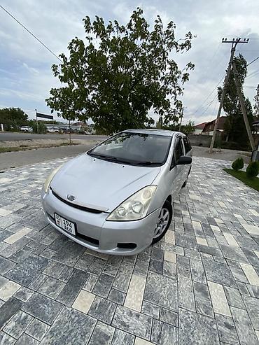 Toyota WISH: 2003 г., Автомат, Бензин, Универсал