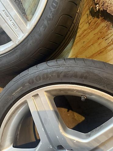 r19 мерс: Комплект из 4 колёс AMG для Mercedes-Benz. Состав: - Литые диски AMG — 4