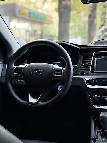 sonata: Hyundai Sonata: 2019 г., 2 л, Автомат, Газ, Седан — 7