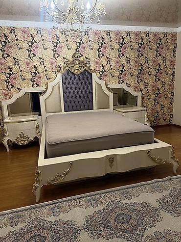 спальный нарнитур: Спальный гарнитур в классическом стиле с богатым декором Состав — 2