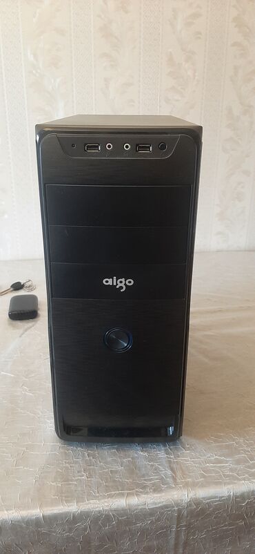 Жёсткие диски (HDD): Kompüter korpusu ( Keys ) satılır Kuler işıqlıdı İçində qida bloku