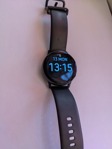 samsung z flip 4 цена в бишкеке: Samsung Galaxy watch active 2, Часы отличные, функционал хороший