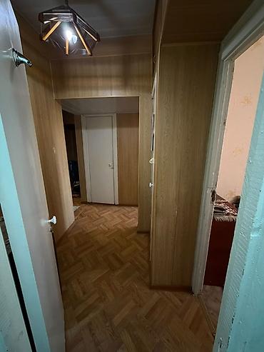 продаю дом киргизия 1: 4 комнаты, 78 м², 106 серия улучшенная, 7 этаж — 7