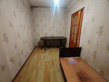 suraxani emircan: Qaracuxur qes Natarusun yan 5 mertebenin 1 ci mertebesi– 3 otaqlı — 8