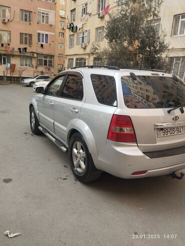 Kia: Kia Sorento: 2.5 l | 2007 il Universal — 9
