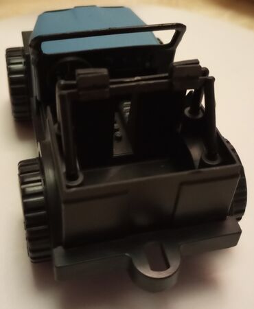 Avtomobil modelləri: Sovet istehsalı 1:43 ölçülü avtomobil 1987 çi il. ideal vəziyyətdə — 5