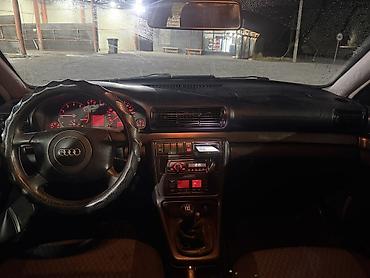 Audi: Audi A4: 1998 г., 1.8 л, Механика, Бензин, Седан — 6