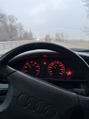 Audi: Audi S4: 1992 г., 2.6 л, Механика, Бензин, Седан — 9