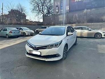 Toyota: Toyota Corolla: 2019 г., 1.8 л, Вариатор, Гибрид, Седан — 3