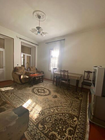 Uzunmüddətli kirayə evlər: 100 kv. m, 2 otaqlı — 1