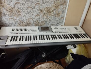 Sintezatorlar: Korg pa2x pro satılır əla vəziyyətədi tek prablemi bendili