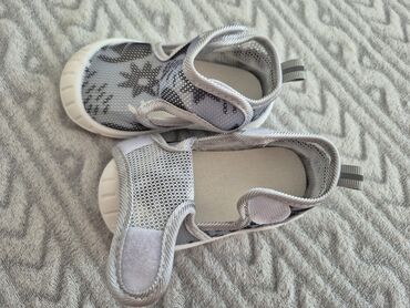 Sandale: Dečje sandale/patike za bebe – siva/bela kombinacija Veličina 21-22 - — 6