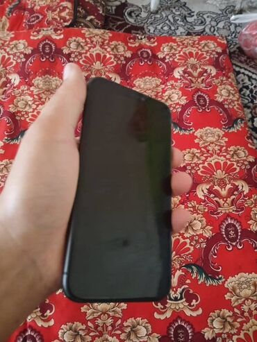 Apple iPhone: IPhone 11, Колдонулган, 32 ГБ, Кара, Заряддоочу түзүлүш, Каптама, 78 %