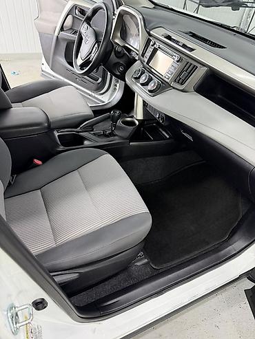 тайота и: Toyota RAV4: 2014 г., Бензин, Кроссовер — 6