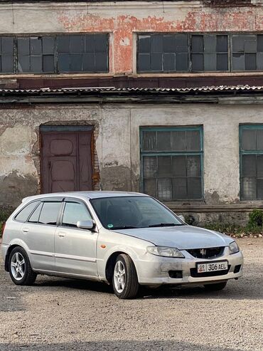 продаю мазду: Mazda : 1.6 л, Механика, Бензин