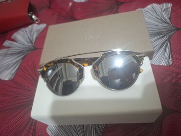 brend gün eynəkləri: Солнцезащитные очки, Dior, Б/у