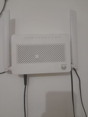 Modemlər və şəbəkə avadanlıqları: Huawei wifi modem satılır 1 ay işlenib