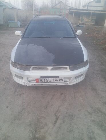 субару 5: Mitsubishi Legnum: 1999 г., 2.5 л, Автомат, Газ, Универсал