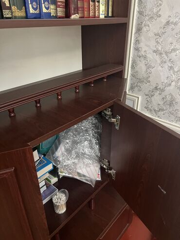 Другая мебель: Германская стенка б/у находится в Жалал абаде в хорошем состоянии не — 12
