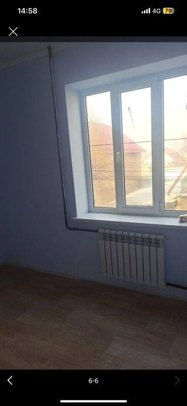 продаётся дом: Срочно Сдаётся квартира 2 комнатная Адрес:Ж/м Ала ТОО 2Ул: Кара