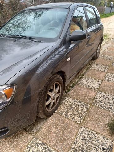 Kia: Kia Cerato: 1.6 l. | 2006 έ. Χάτσμπακ — 2