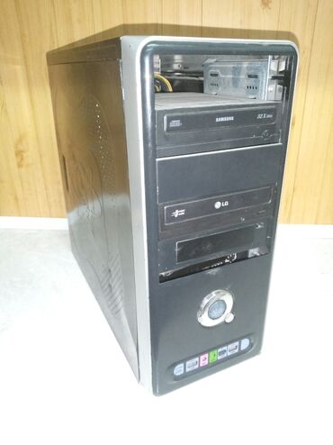 видеокарту gtx: Компьютер, ядер - 2, ОЗУ 1 ГБ, Для несложных задач, Б/у, Intel Pentium, HDD