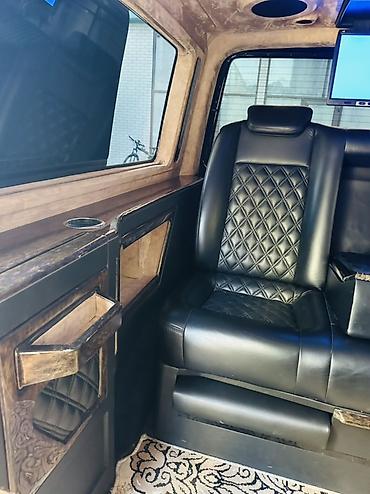 Volkswagen: Volkswagen Transporter: 2 l | 2018 il Van/Minivan — 12