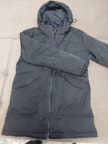 зимние мужские куртки бишкек инстаграм: Куртка L (EU 40), цвет - Черный