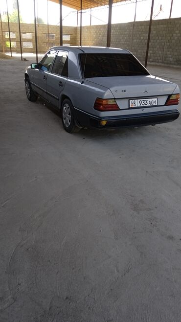 бак для даф: Mercedes-Benz W124: 2.3 л, Механика, Бензин