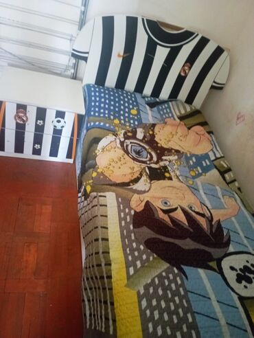 Yataq otağı dəstləri: Oğlan üçün, İşlənmiş, Çarpayı, Bazalı, Matras ilə
