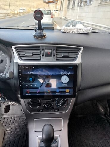 Nissan Tiida: 1.6 l | 2013 il Hetçbek