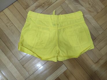 Šortsevi, Bermude: S (EU 36) — 10