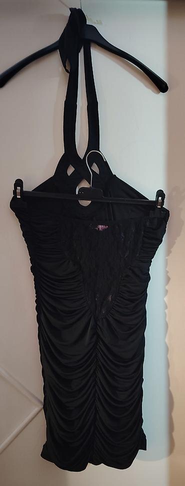 uomo torbe: Elegantna crna mini haljina sa štras detaljima - Model: mini haljina — 2