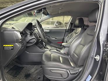 Hyundai: Hyundai Ioniq: 2019 г., Автомат, Гибрид — 3