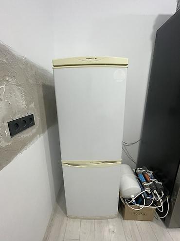 cool: Холодильник LG, Б/у, Двухкамерный — 1