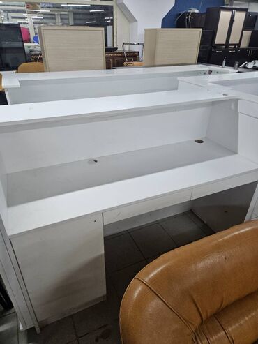 Ofis masaları: Resepsin Masalar sekilde gorunduyu kimidir hec bir prablemi yoxdur 3 -da lalafo.az — 8 Ofis masaları: Resepsin Masalar sekilde gorunduyu kimidir hec bir prablemi yoxdur 3 — 8