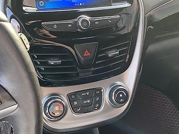 Chevrolet: Chevrolet Spark: 2016 г., 1 л, Вариатор, Бензин, Хэтчбэк — 11