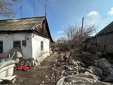 Продажа коттеджей и домов: 📍ул. Осмонкулова 🔘3-комнаты 🔘28,3м² Продаю одноэтажный саманный дом — 4