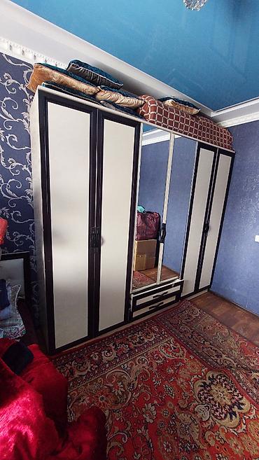 Двуспальные кровати: Продаётся спальный гарнитур (комплект мебели) В комплект входит: ✔️ — 3