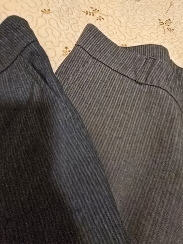 Qadın şalvarları: Bu dəstə müxtəlif üslublu dörd qadın şalvarı və bir qara ətək — 5