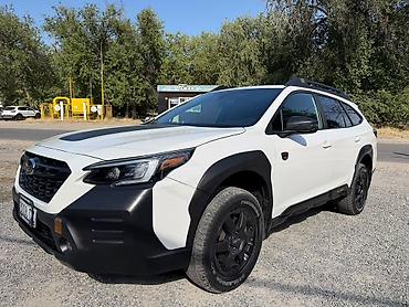 Subaru Outback: 2022 г., 2.4 л, Вариатор, Бензин, Универсал