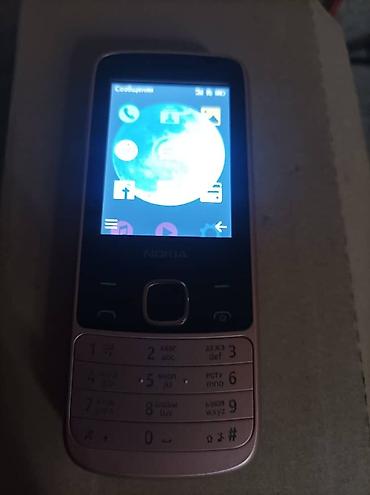 Мобильные телефоны: Nokia 225, Б/у, 2 ГБ, цвет - Розовый, 2 SIM — 2