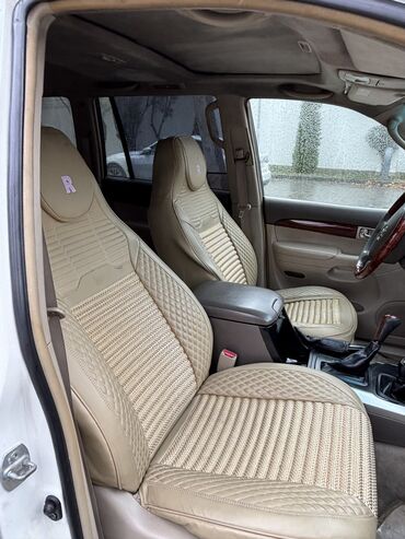 Toyota: Toyota Land Cruiser Prado: 4 l | 2006 il — 17
