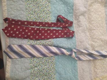 чехлы галстуки: Галстуки б.у. в хорошем состоянии.
Цена за каждый