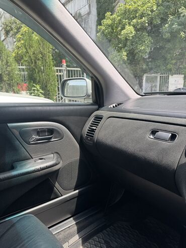 Honda: Honda Avancier: 2002 г., 2.3 л, Автомат, Бензин, Универсал at lalafo.kg — 9 Honda: Honda Avancier: 2002 г., 2.3 л, Автомат, Бензин, Универсал — 9