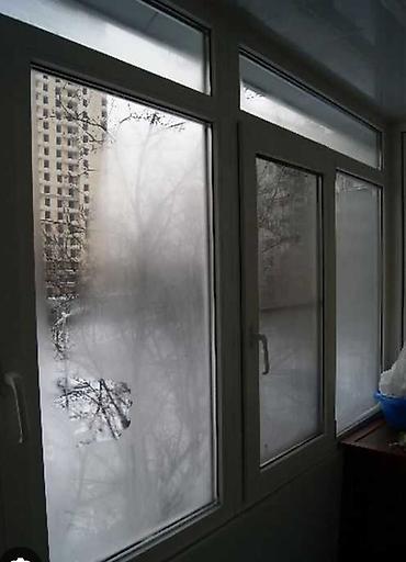 setqa qapılar: Pəncərələrdə, qapılarda ikiqat şüşə dəyişdirilməsiçirkli, qırılmış — 7
