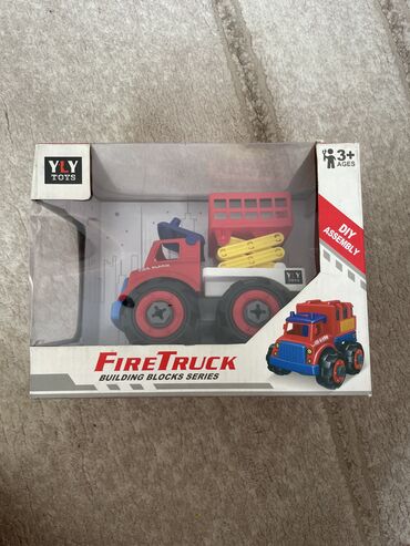 Детский конструктор пожарная машинка все детали откручиваются . В