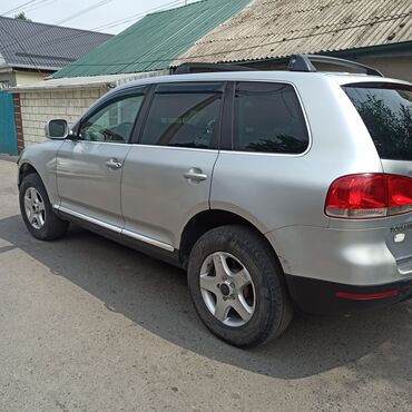 самая дорогая машина в кыргызстане: Volkswagen Touareg: 2005 г., 3.2 л, Автомат, Бензин, Внедорожник